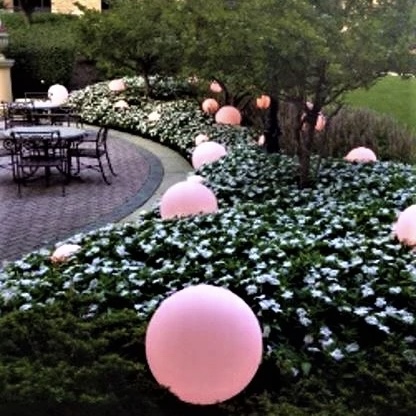 Sphères lumineuses RVB